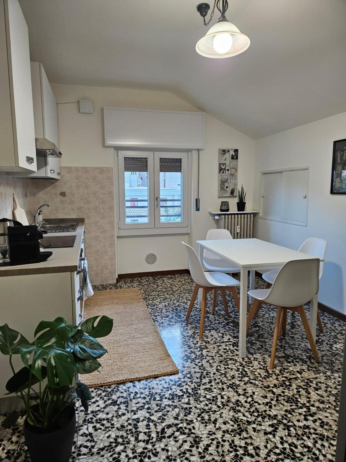 La Mansarda Apartment Como Bagian luar foto